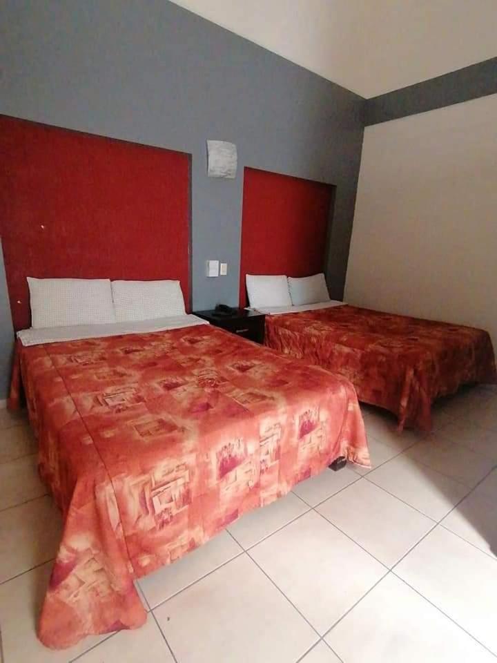 Hotel Ja Centro Гуадалахара Екстериор снимка