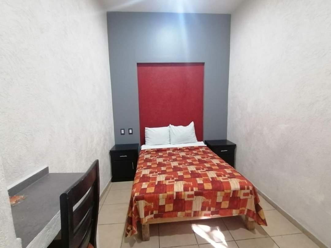 Hotel Ja Centro Гуадалахара Екстериор снимка