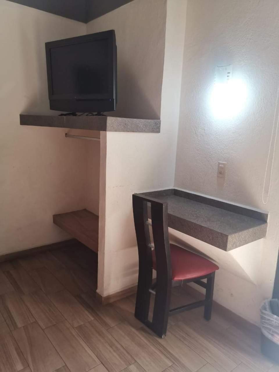 Hotel Ja Centro Гуадалахара Екстериор снимка
