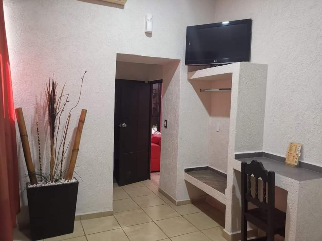 Hotel Ja Centro Гуадалахара Екстериор снимка
